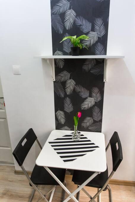 Central Budget Lofts Apartment Budapest Ngoại thất bức ảnh