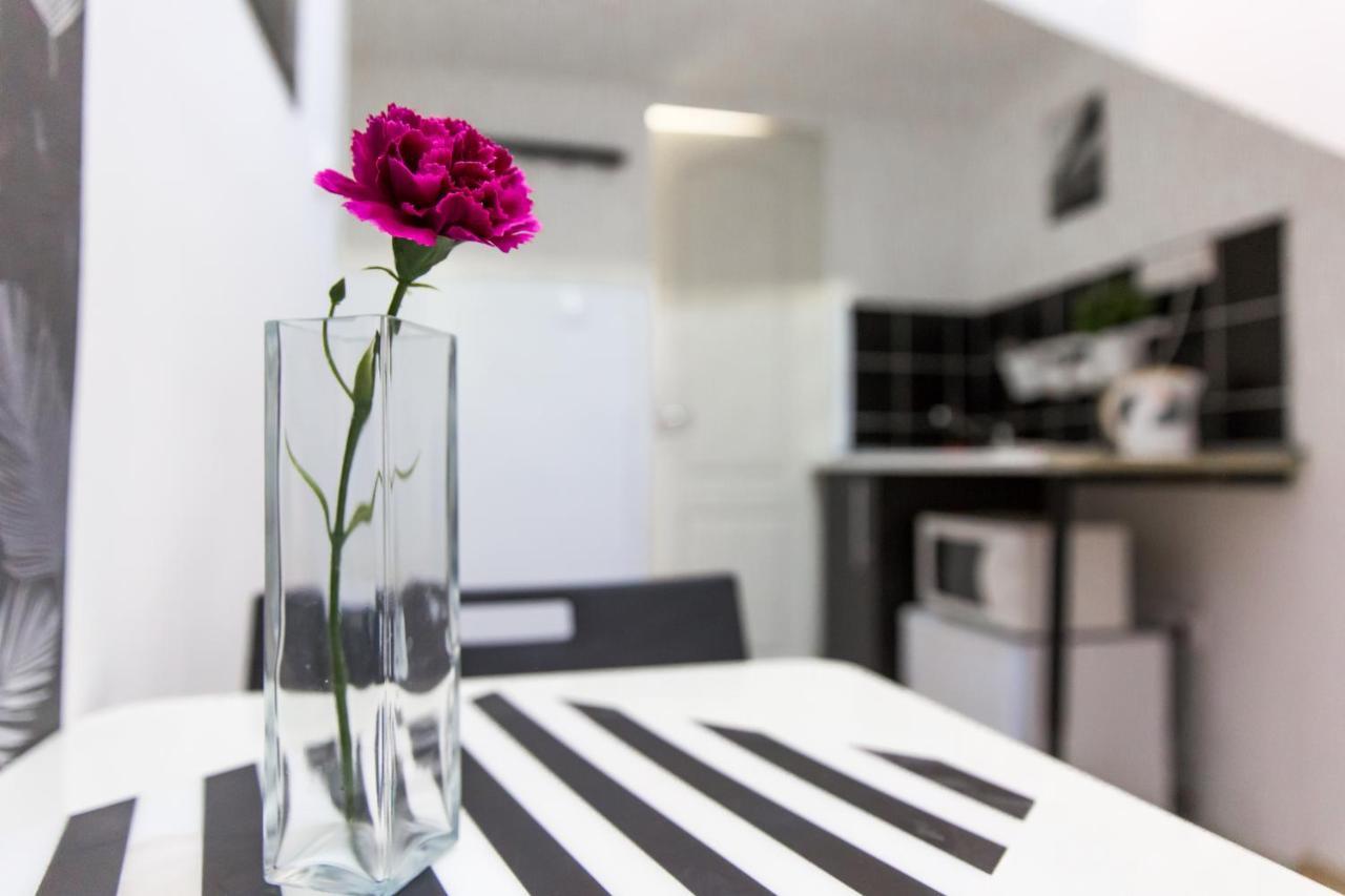 Central Budget Lofts Apartment Budapest Ngoại thất bức ảnh