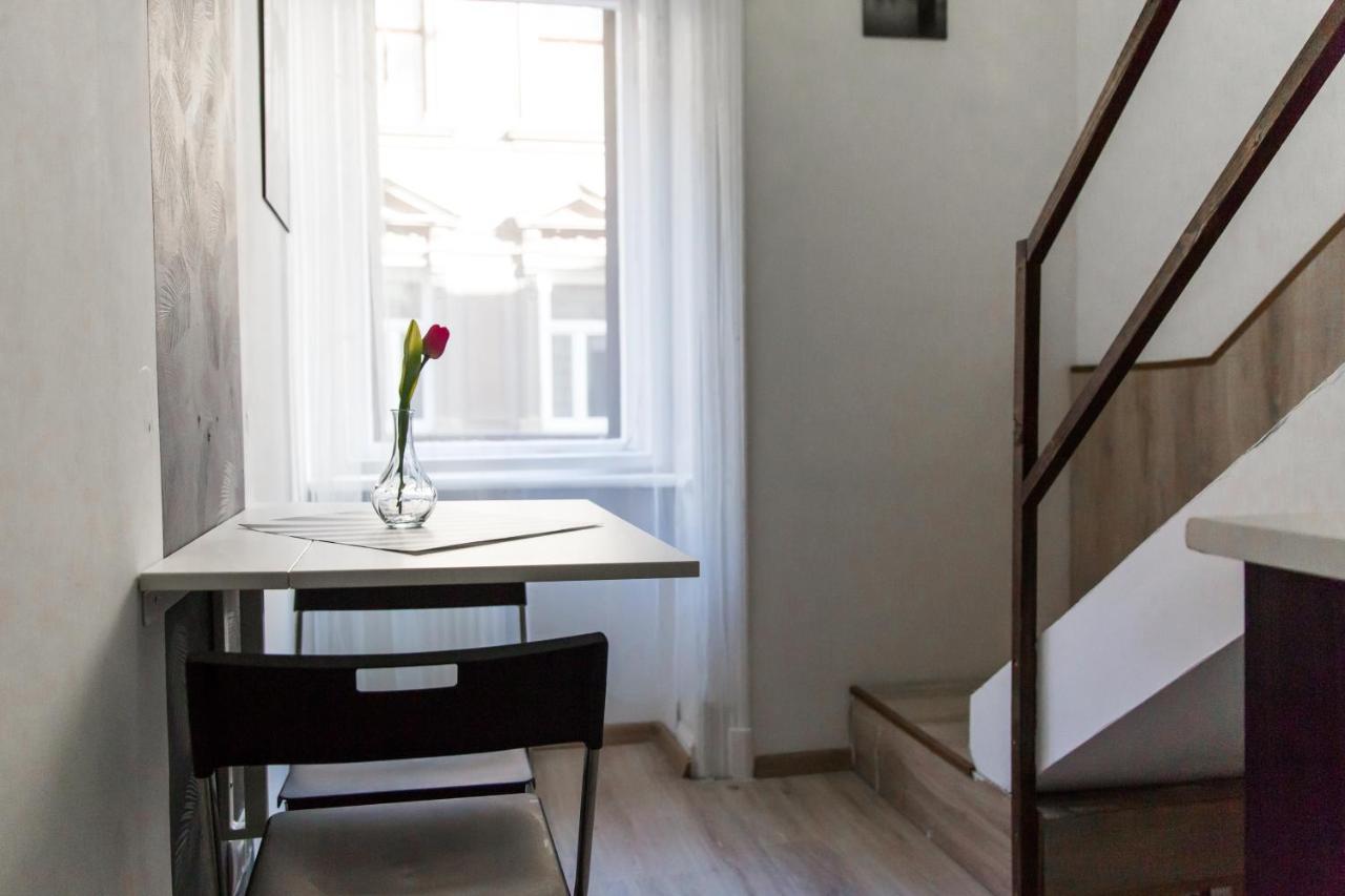 Central Budget Lofts Apartment Budapest Ngoại thất bức ảnh